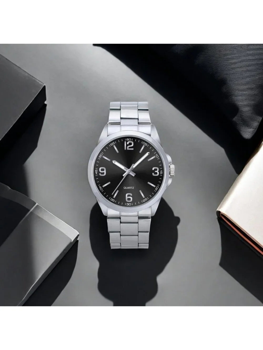 Men's Silver And Black Analog Stainless Steel Case Arabic Numerals Classic Watch